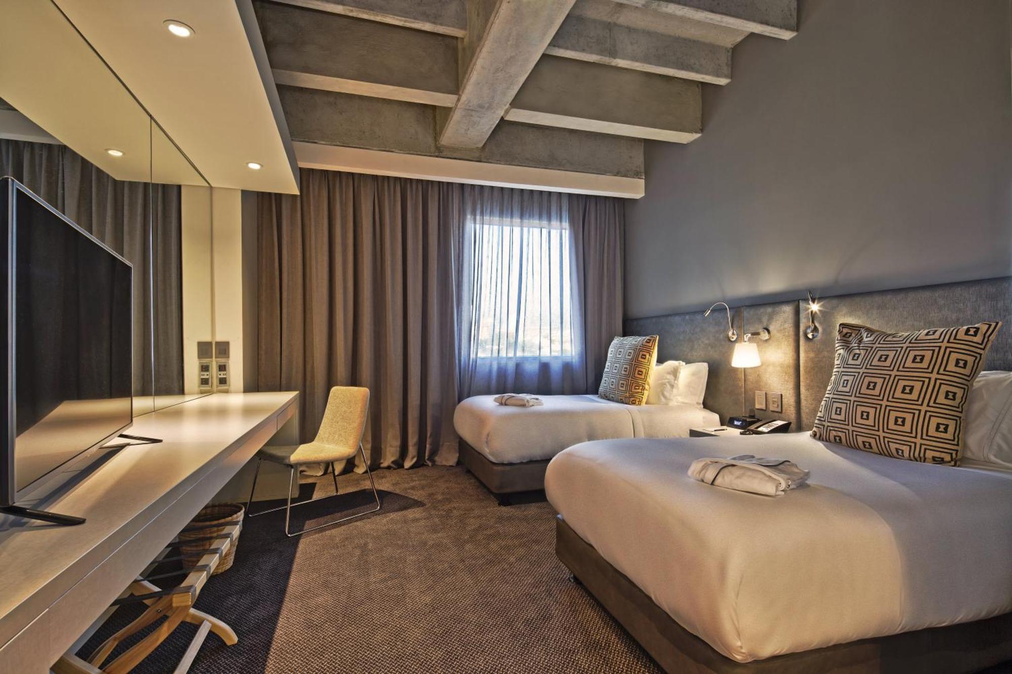 ホテル モヴィッチ ビューロ 51 バランキージャ エクステリア 写真 A typical room at the hotel