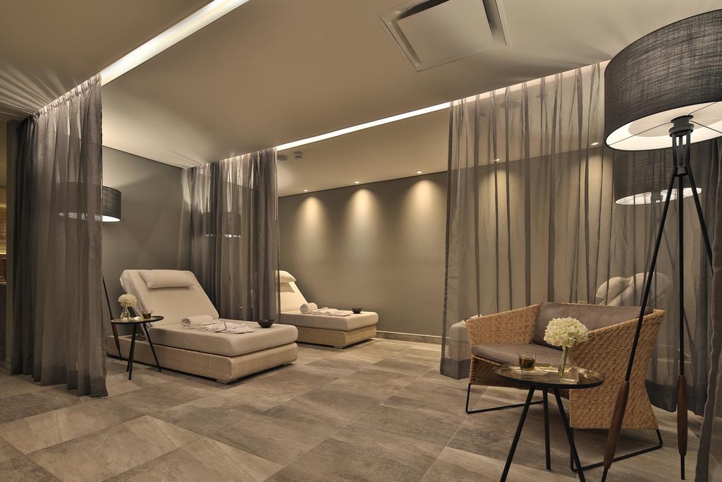 ホテル モヴィッチ ビューロ 51 バランキージャ エクステリア 写真 Spa at The Ritz-Carlton, Dubai